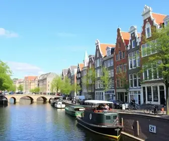 Como comparar passagens para Amsterdã em milhas e dinheiro